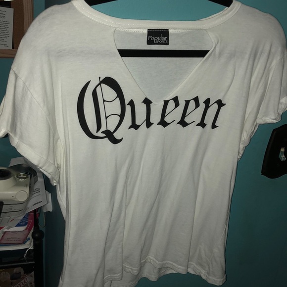 Tops - White v neck tee